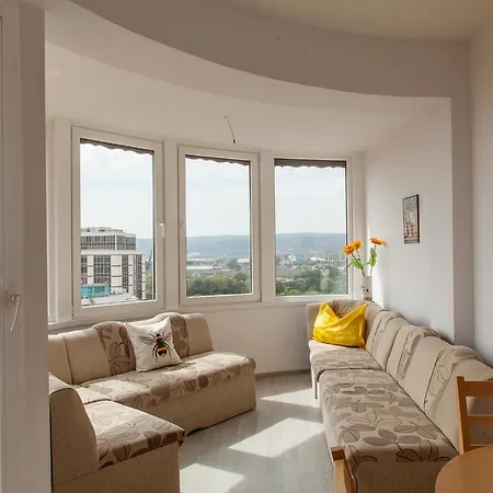 Guest house Flats Eu - The Central Railway Station 2*